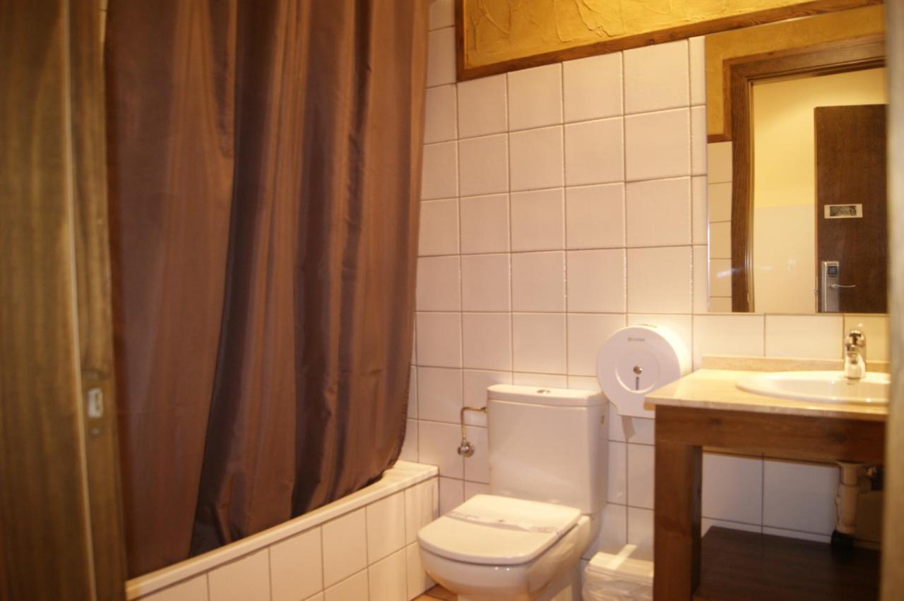 Hotel Familiar Bagá Zewnętrze zdjęcie